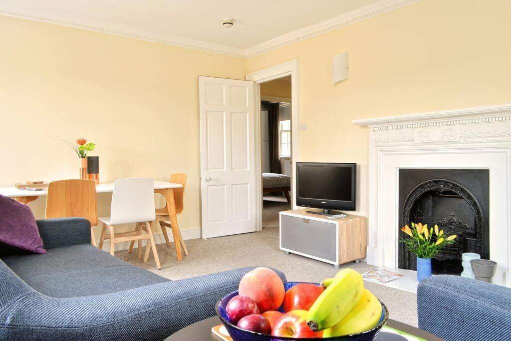 バース**Spotless, Bright 2 Double Bed, Period Features**アパートメント エクステリア 写真